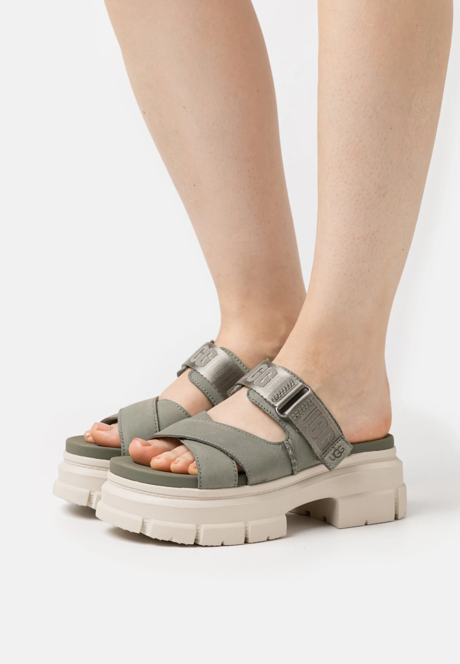 Ugg Ashton Slide - Muiltjes Met Hak - Moss Green